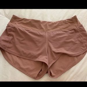 Lululemon speed up shorts 2.5 blush pink